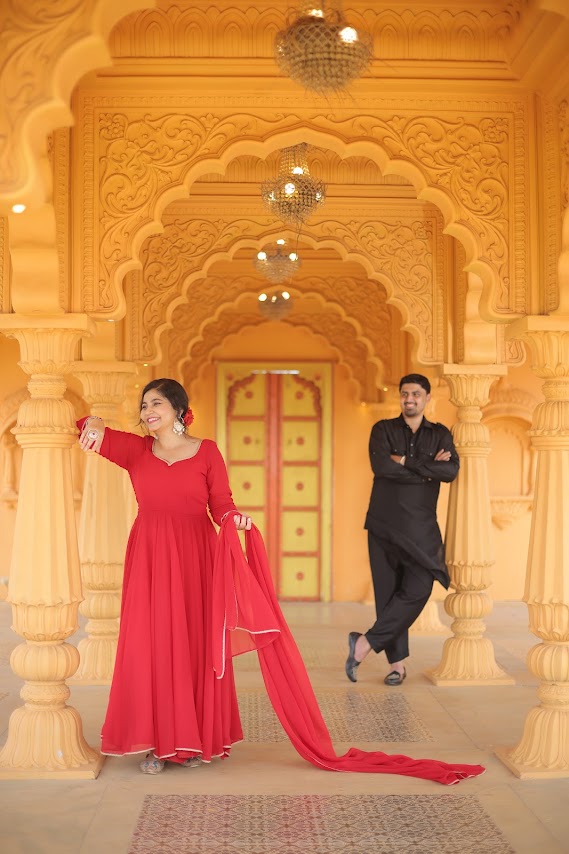 Harsh and Darshana, photo 2